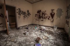 Royal-Derwent-Hospital-Admissions-Ward_018